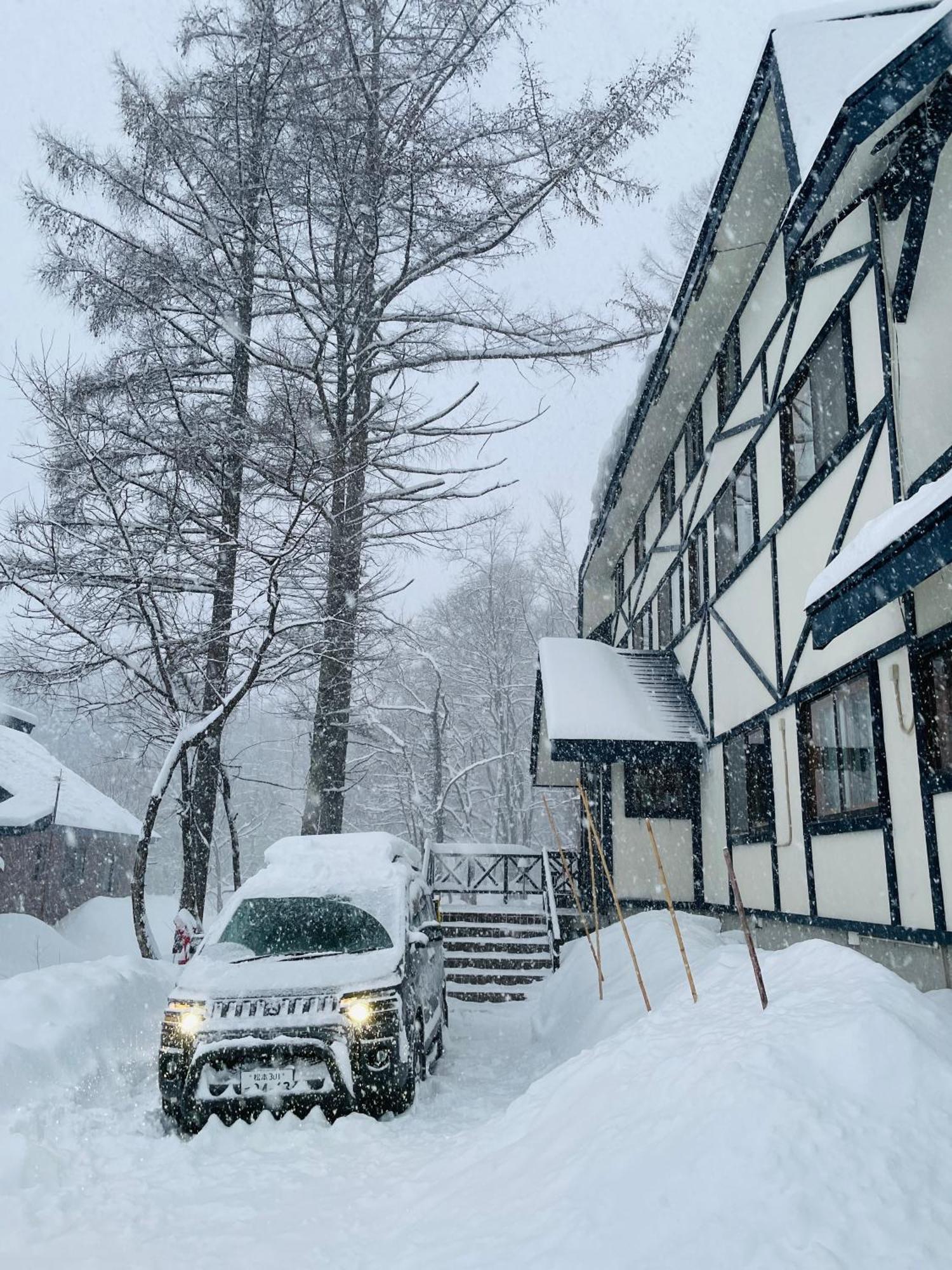 Bed and Breakfast The Answer Hakuba Zewnętrze zdjęcie
